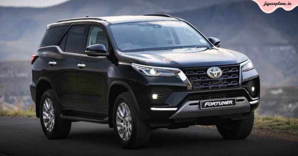 टोयोटा फॉर्च्यूनर के दामों में भूचाल! 3.49 लाख रुपये की जबरदस्त गिरावट, मौका है दिवाली पर घर लाएं नई कार 1 Copy of Untitled 23